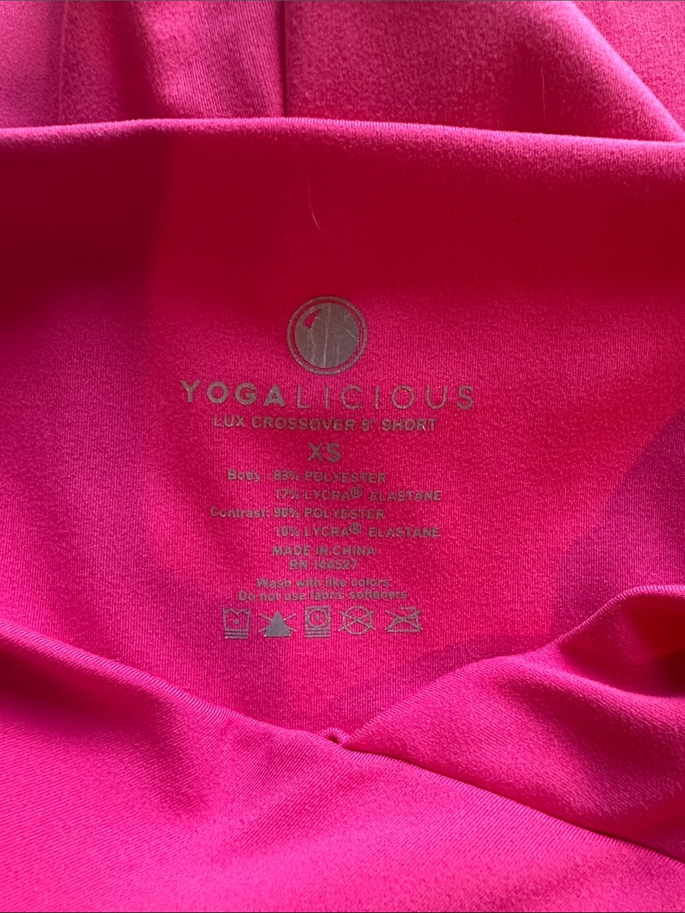 Yogalicious V-Waist Hot Pink Bike Shorts - Picture 3 of 3